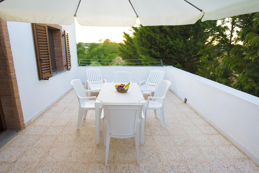 Vila Il Delfino Pisticci Exteriér fotografie